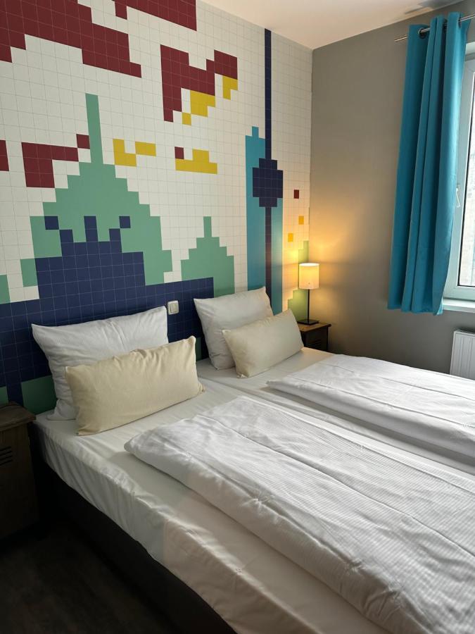 Double Room,1361818637:JPEG